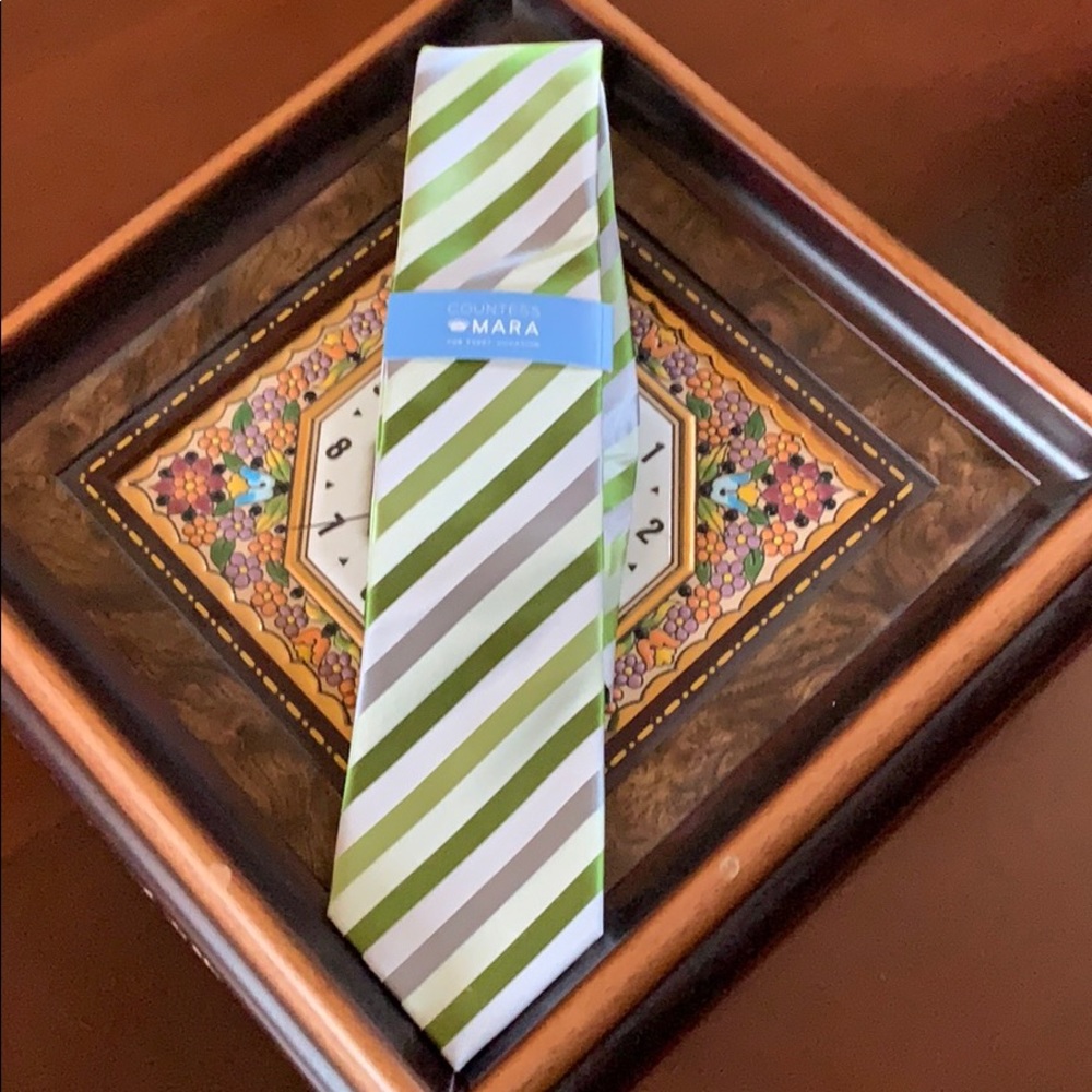 COUNTESS MARA NECK TIE